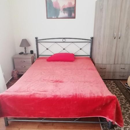 Acharnon Апартаменты Atina Dış mekan fotoğraf